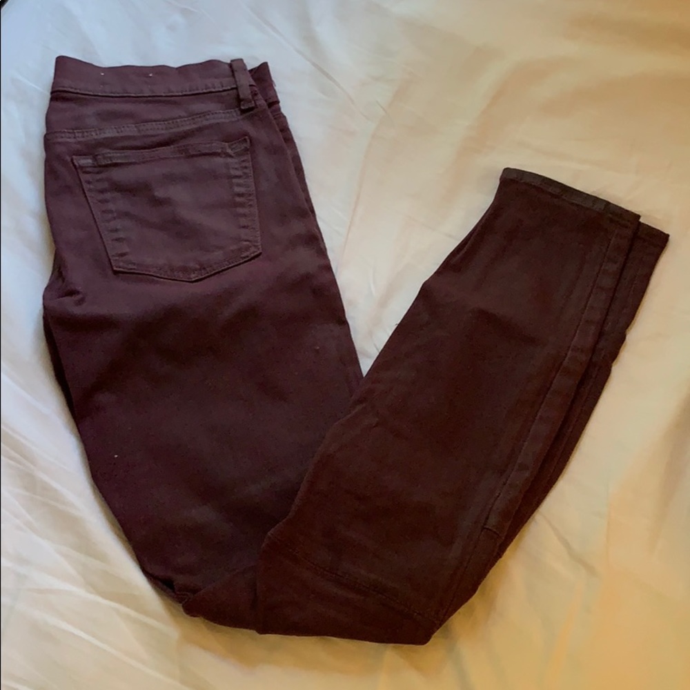 GAP burgundy skinny jean